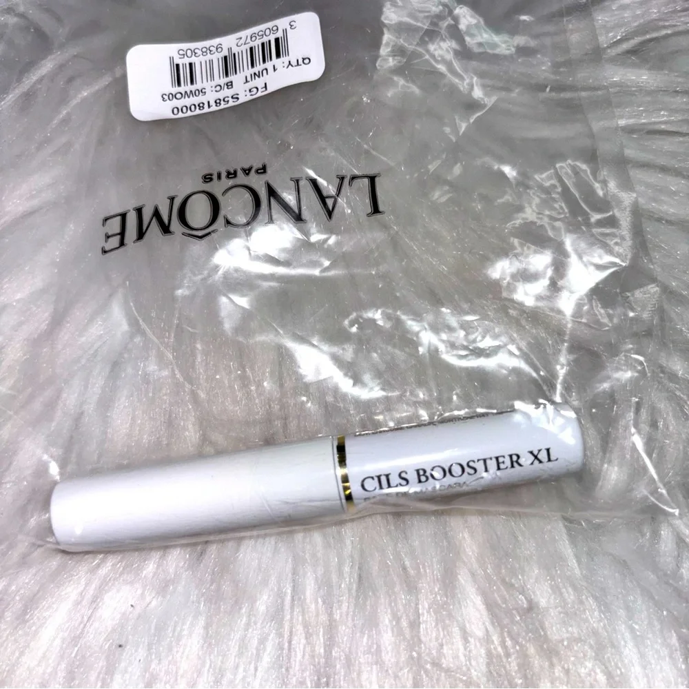 💝NEW mini Lancome Cils Booster XL primer mascara💝.07 oz